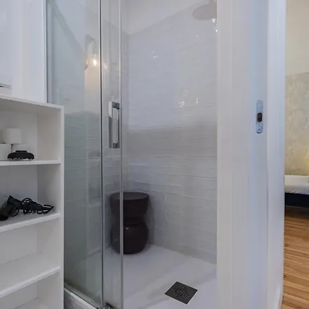 A Cozy Hideout Apartment Lisbon
