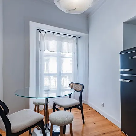 A Cozy Hideout * Lisbon