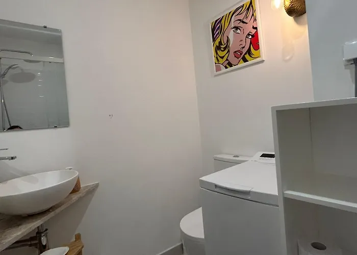 A Cozy Hideout * リスボン